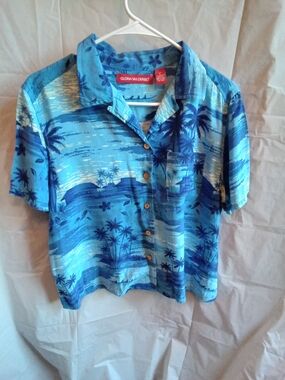 Gloria Vanderbilt Blue Tropical Print Ladies Shirt